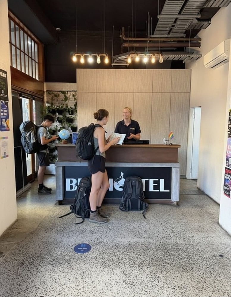 Big Backpackers Hostel 7/47