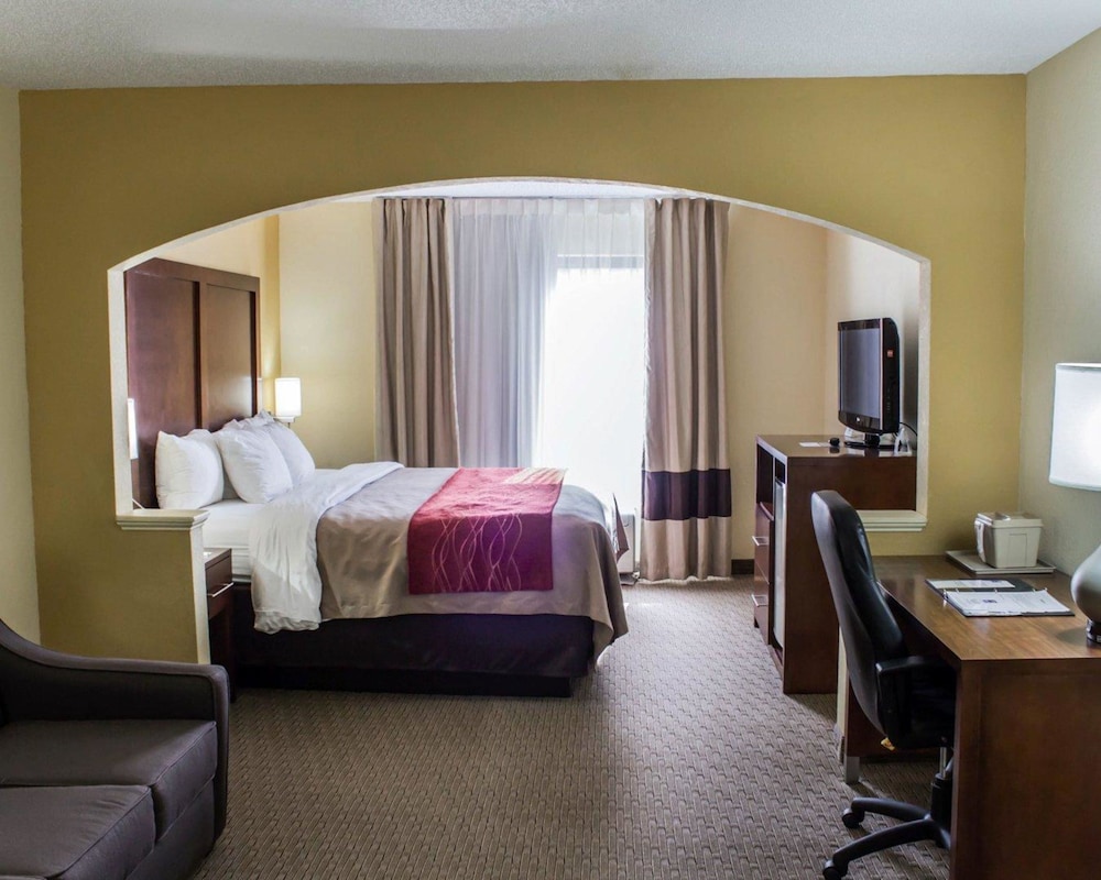 Comfort Inn Garner Clayton I-40 11/38
