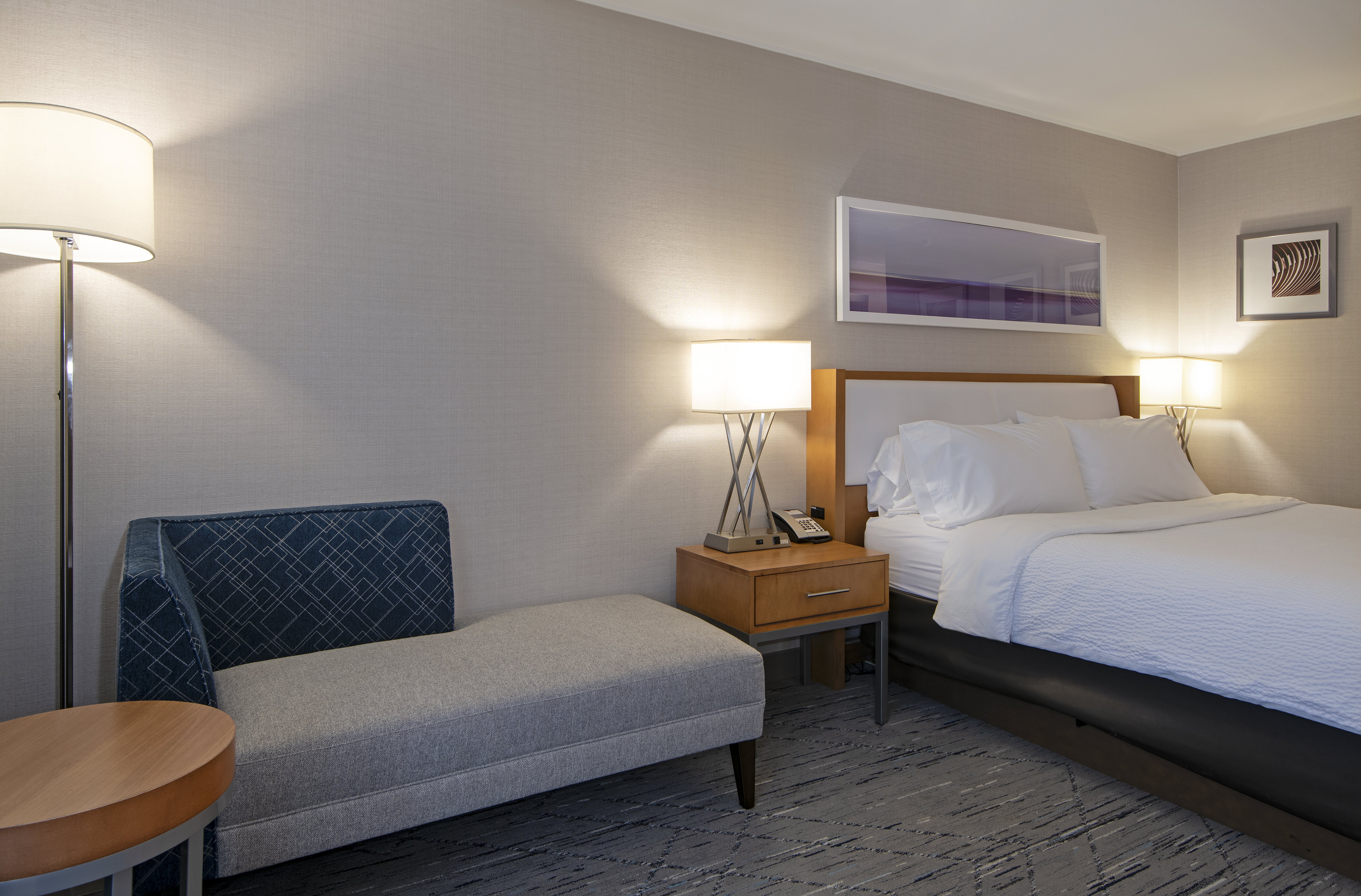 Holiday Inn Express Kamloops 34/74