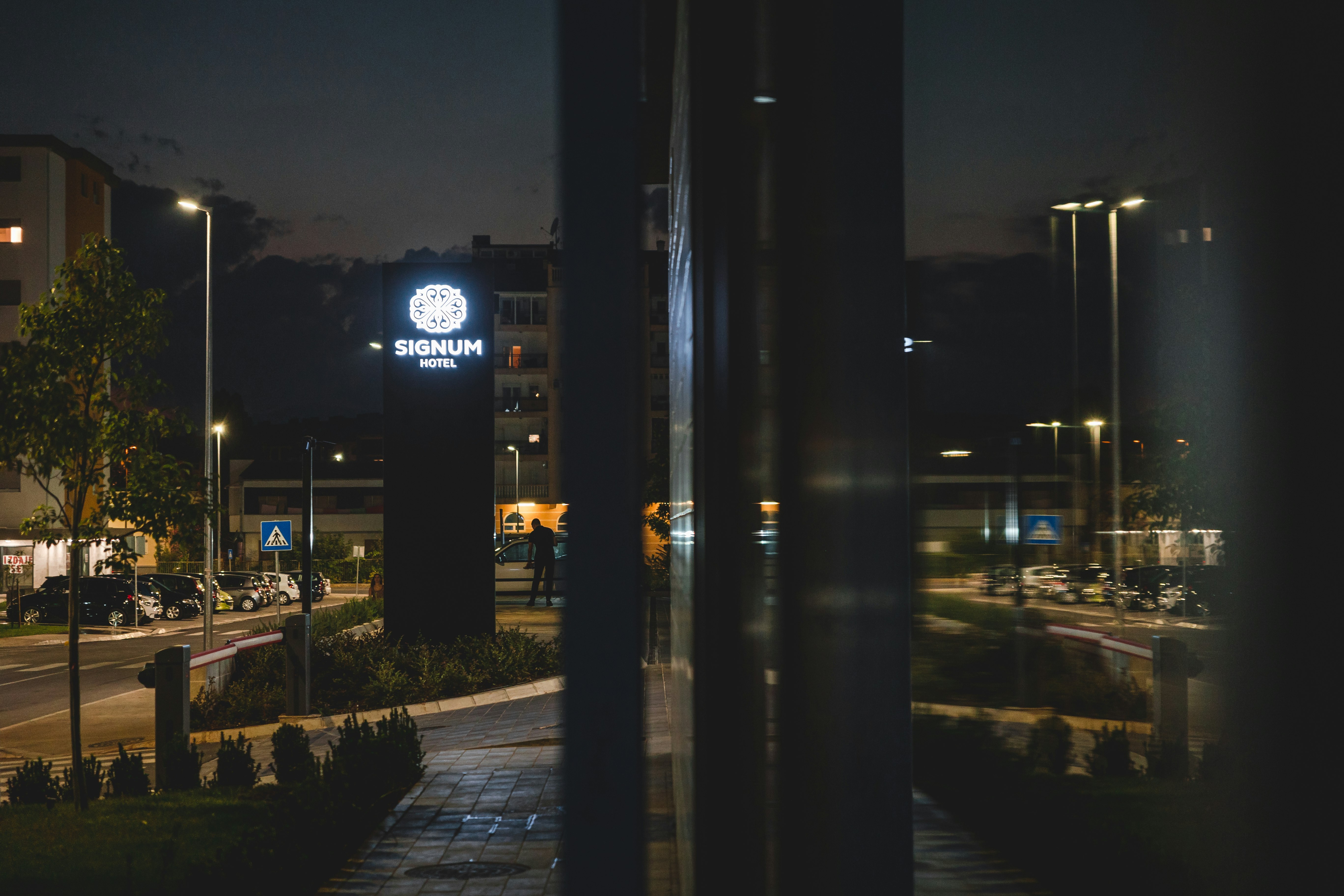 Signum Hotel 52/54