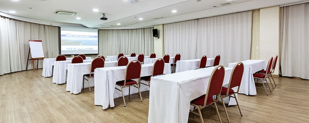 Travel Inn Premium Flats Paulista Wall Street 38/50