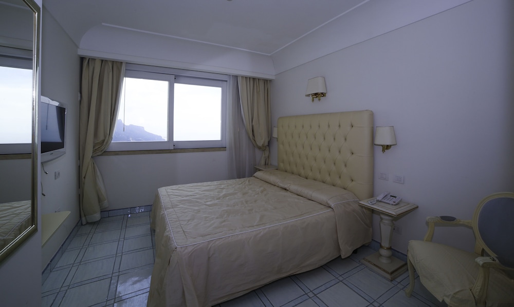 Hotel Villa Fraulo 55/72