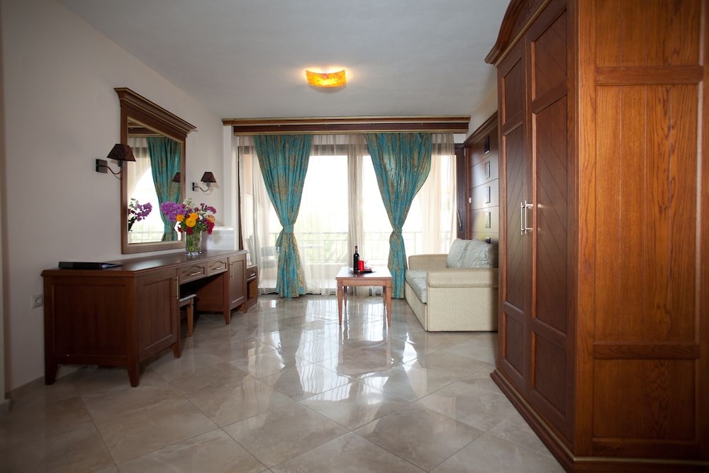 Villa Blue Sea 7/50
