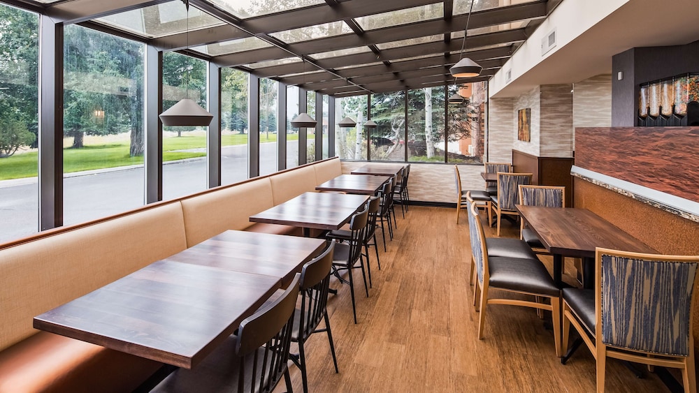 Best Western Plus Butte Plaza Inn 46/59