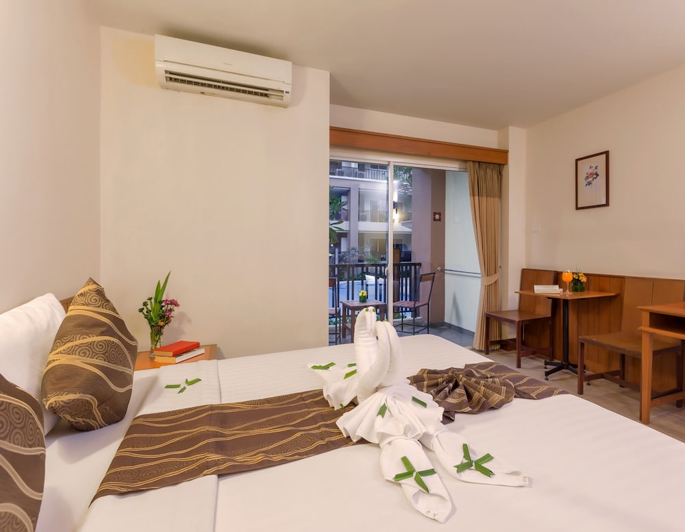 AUTHONG RESIDENCE PATTAYA 22/33
