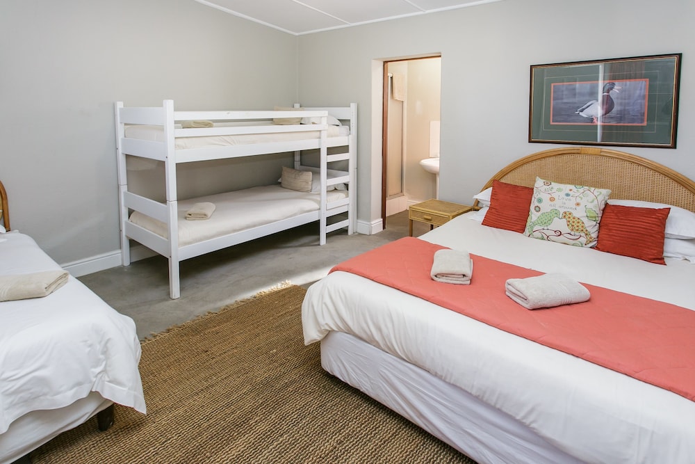 Wagon Wheel Country Lodge 14/50