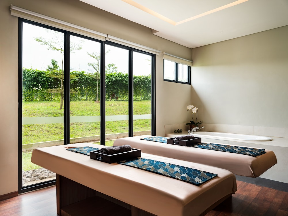 Hotel Santika Premiere Bandara - Palembang 36/55