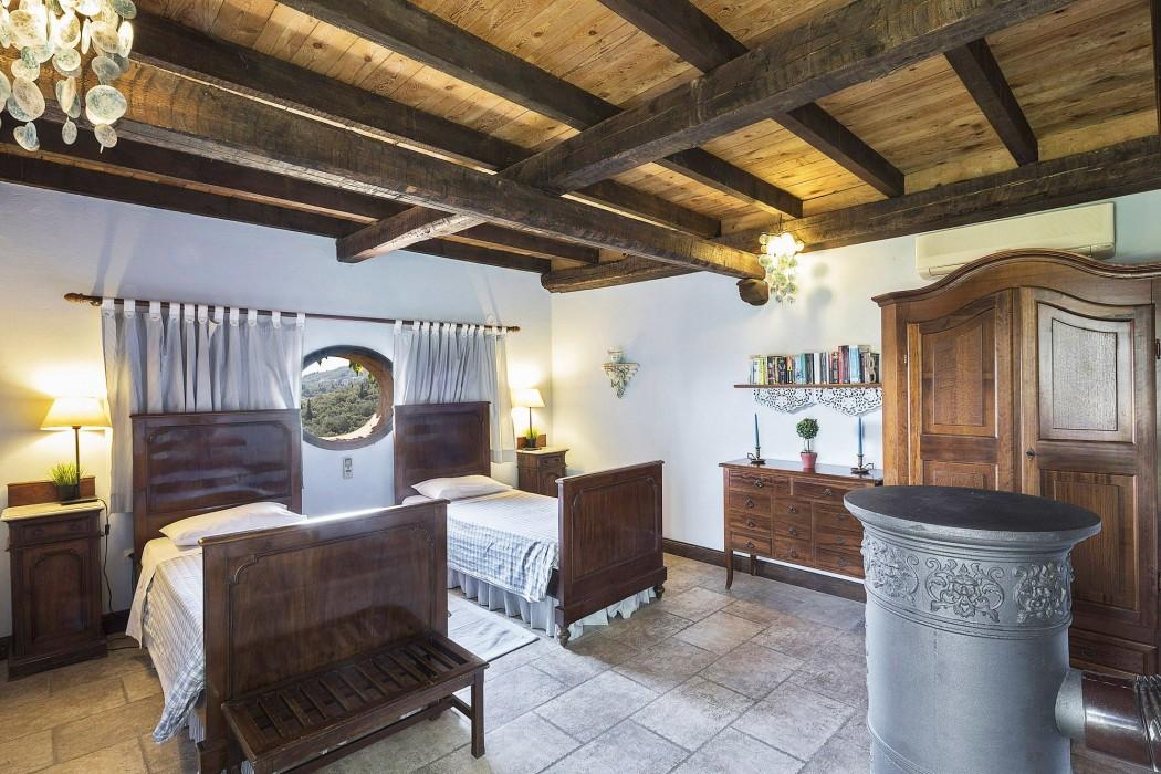 Villa Manavra 2/19
