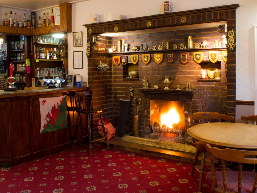 George Borrow Hotel 17/23