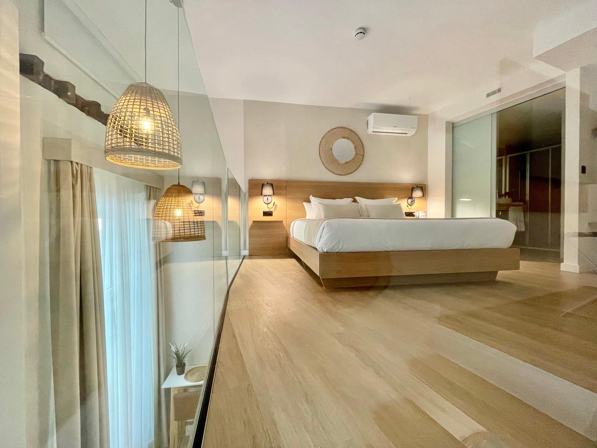 Loft, Suite