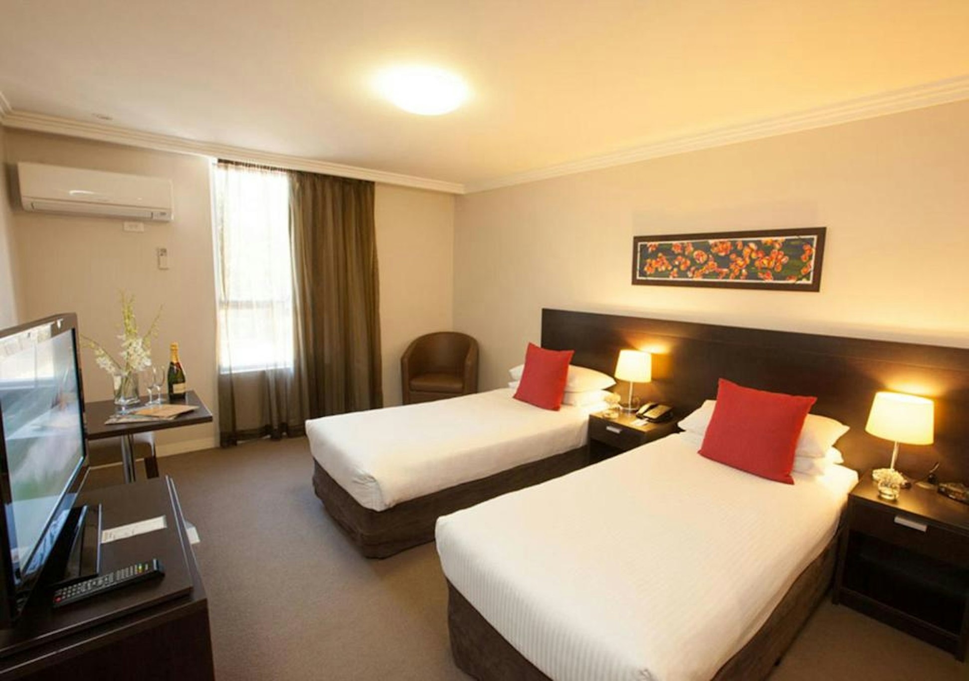 Wine Country Motor Inn 12/40