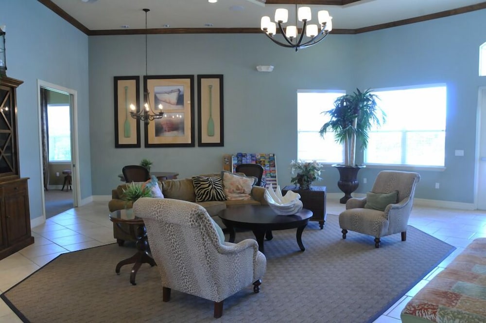 Coral Cay Resort 40/50
