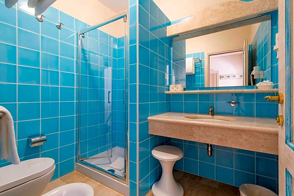 غرفة كلاسيكية مفردة بسرير مزدوج، Hotel Cormorano 2/2