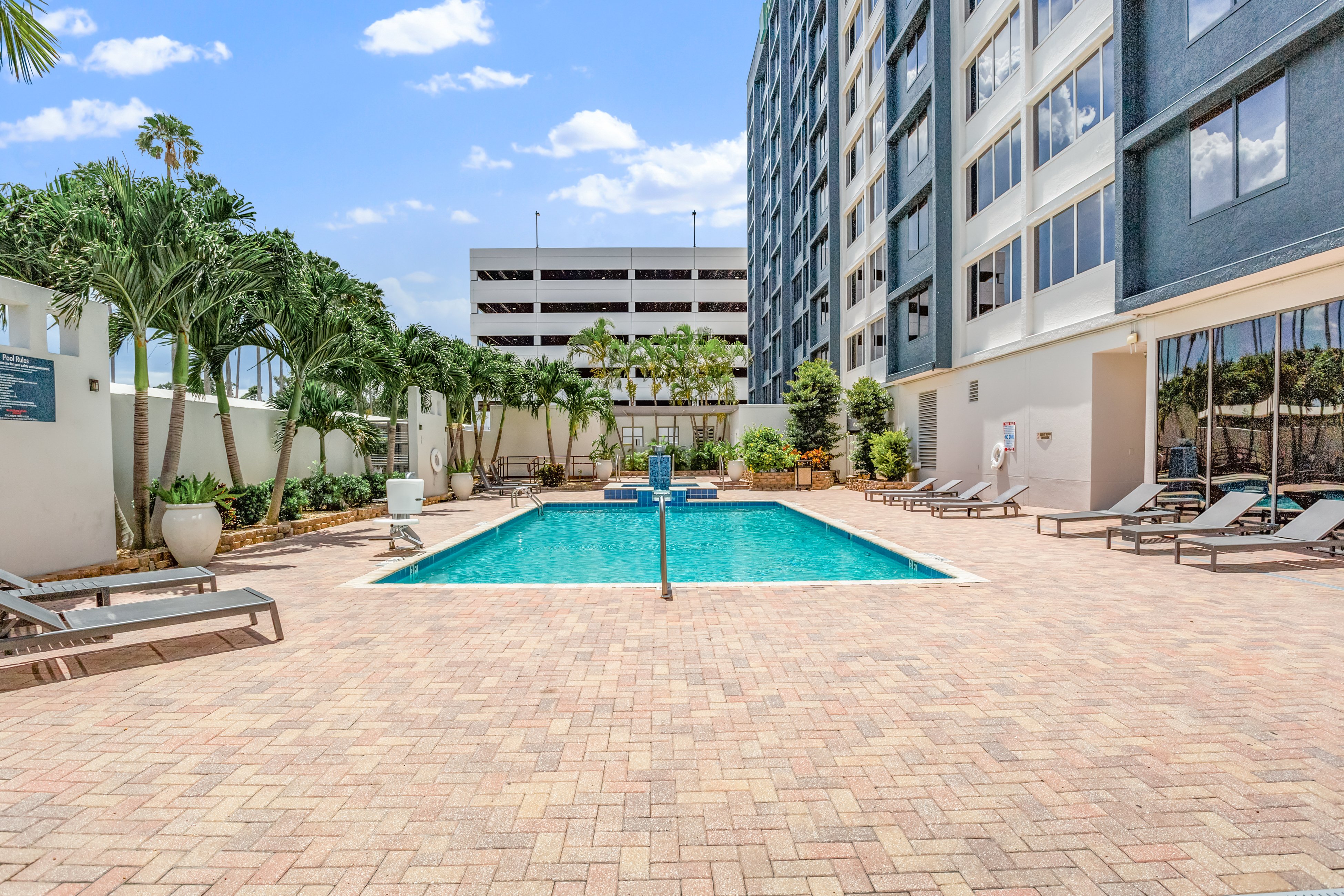 Holiday Inn Tampa Westshore Airport Area 48/50