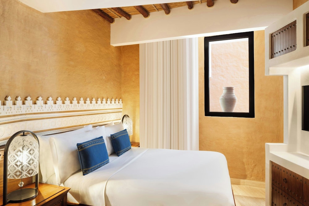 2 Bedrooms, Suite, 2 Double Beds, Balcony