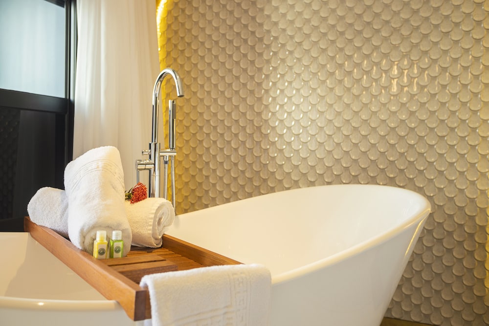 Exotica Boutique Hotel 47/50