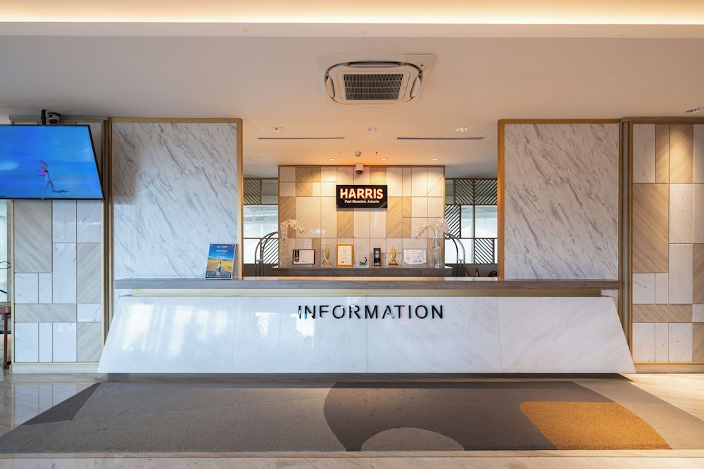 Harris Suites Puri Mansion 4/50