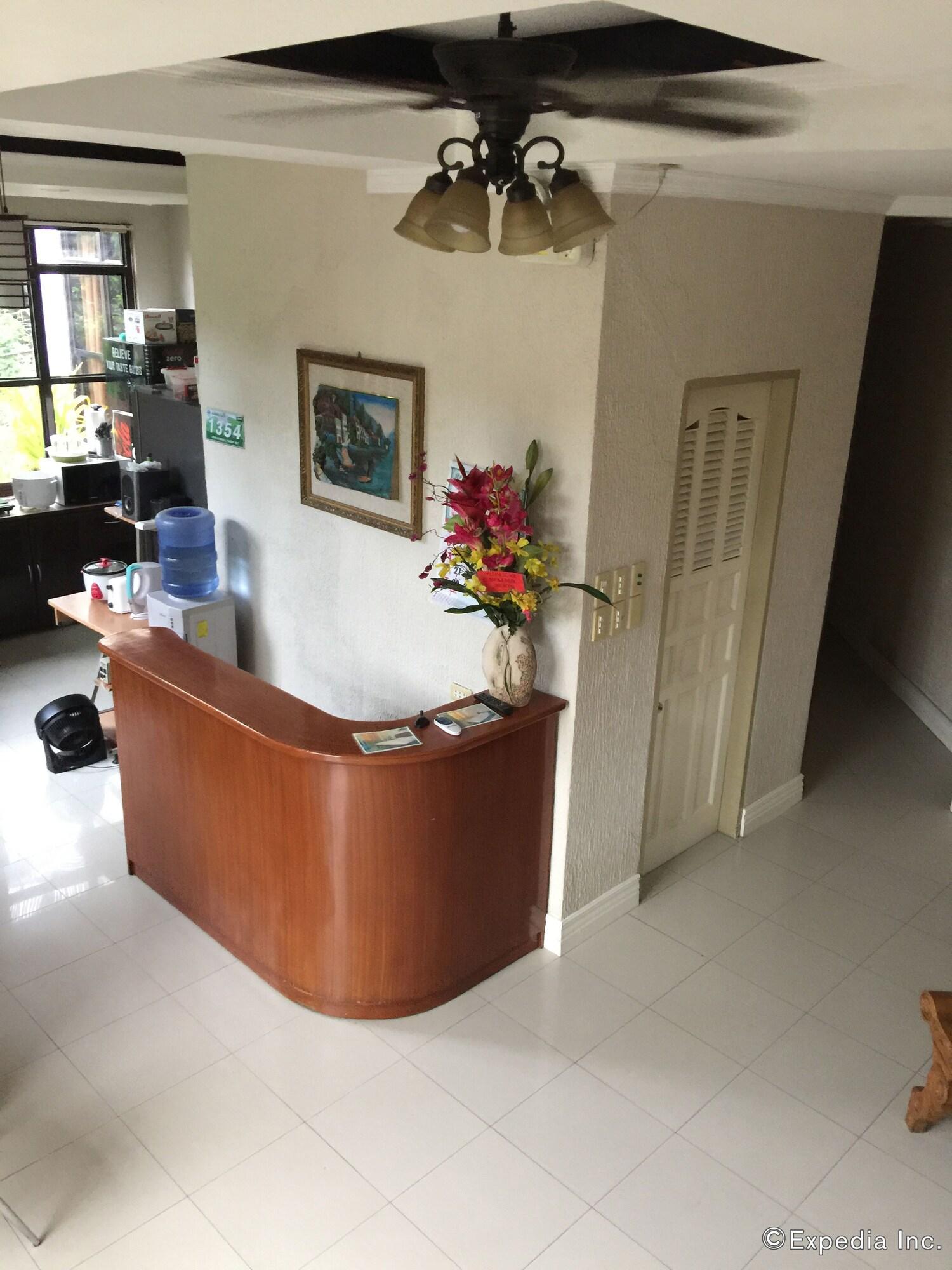 Kode Inn 8/27