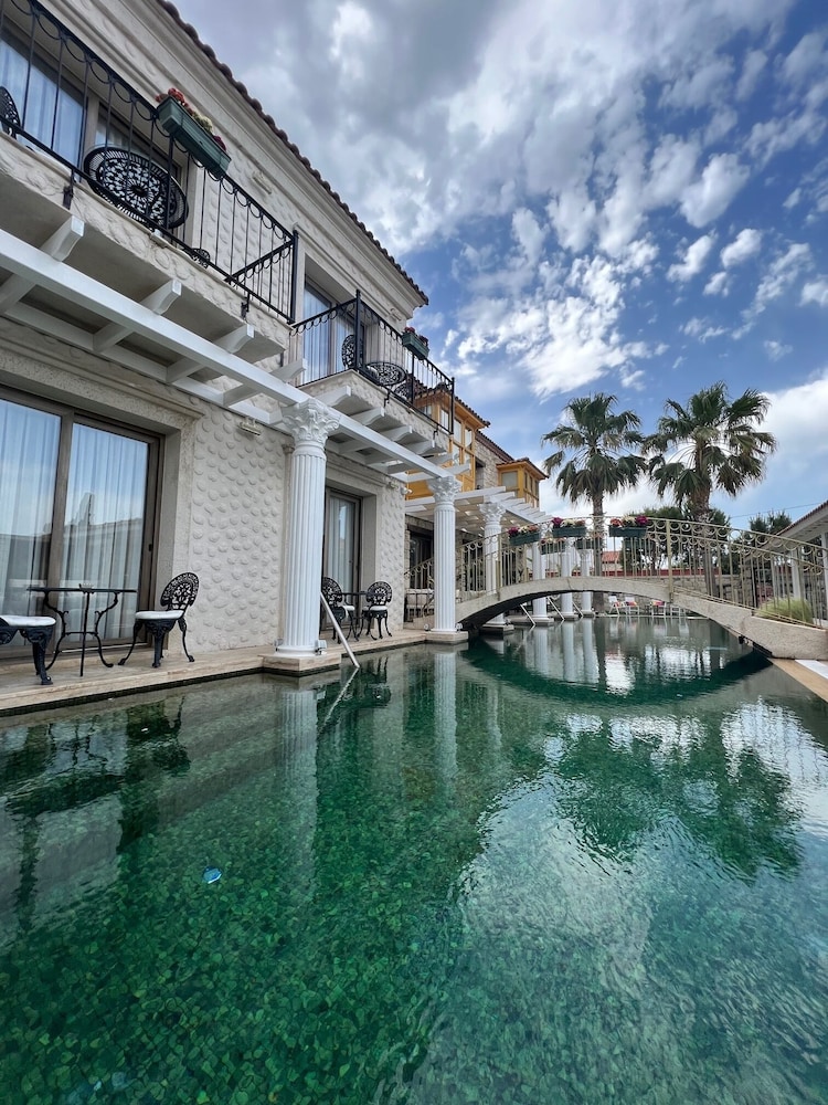 Hotel De Gold Alacati 32/45