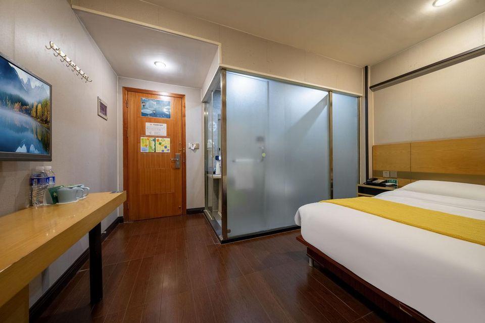 SUPERIOR, DOUBLE BED
