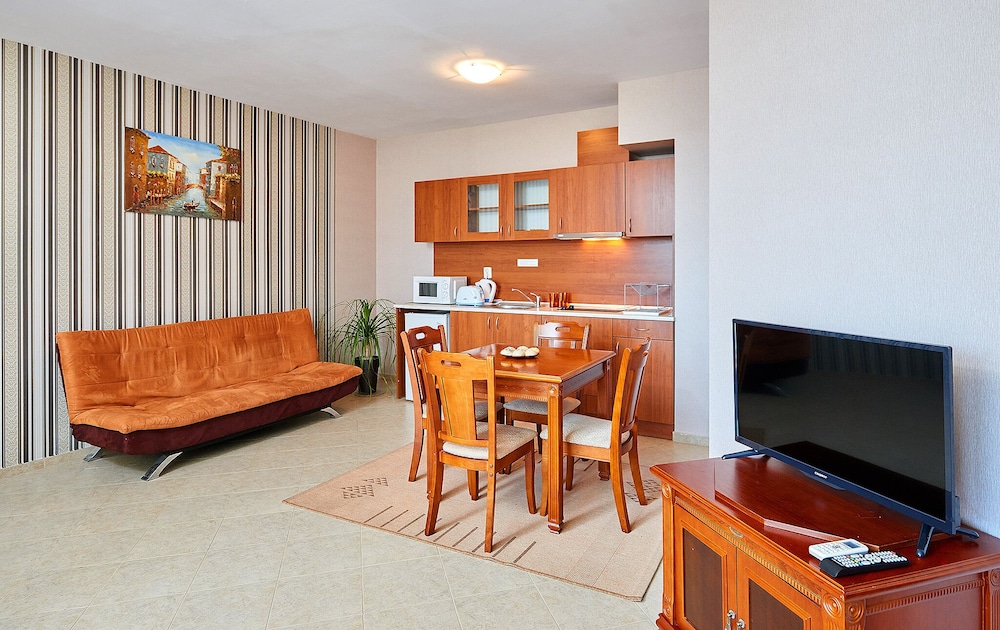 Hotel Karolina 40/60
