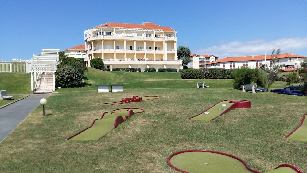 Residence Mer & Golf Eugenie 48/66