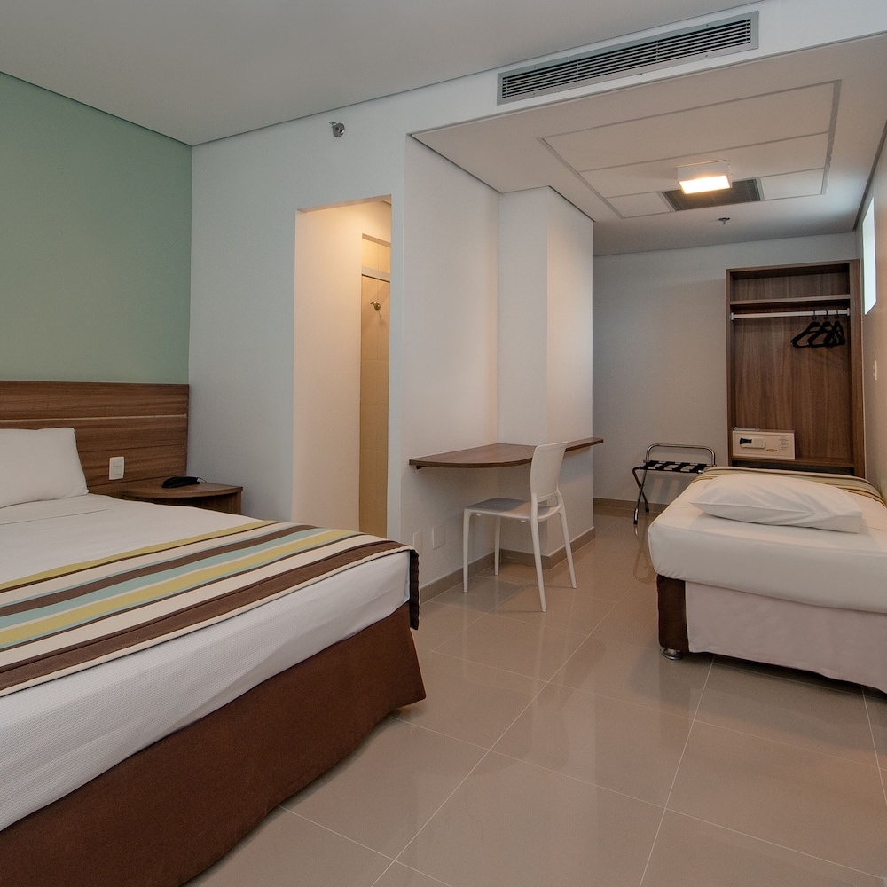 Hotel Express Vieiralves 15/50