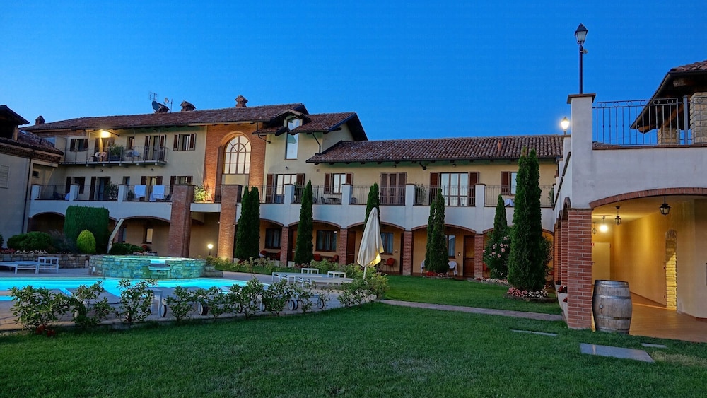 Ristorante Albergo Tota Virginia 2/37
