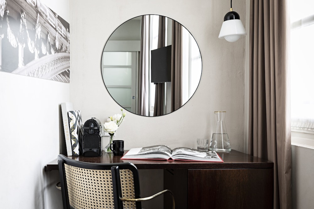 Holiday Inn Paris Elysees 44/67