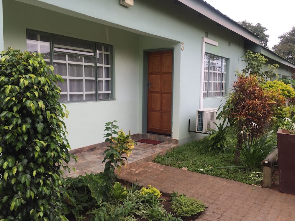 Masikiro Self-Catering Units 4/45
