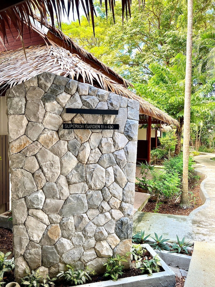 Twinbay Resort And Spa 42/69