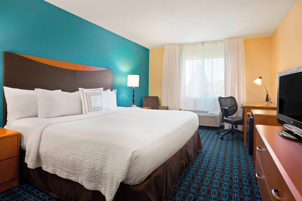 Fairfield Inn Suites Minneapolis St Paul Airport 9/53