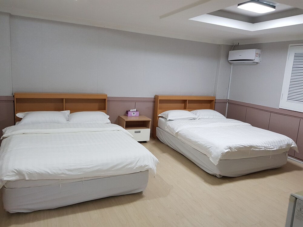 Gyeong's Hostel 13/70