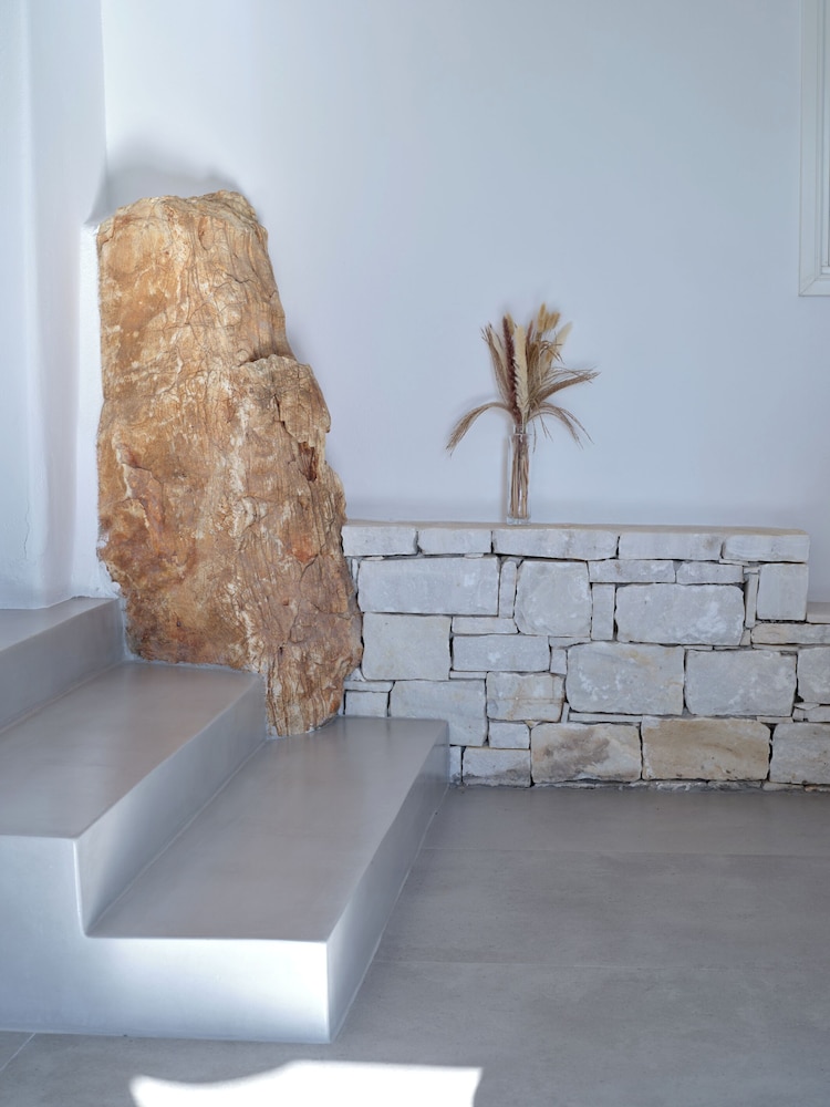 BLUE MARE VILLAS 18/48
