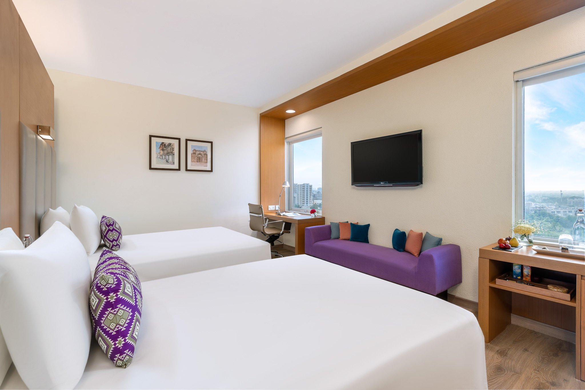 Deluxe Room Twin Bed