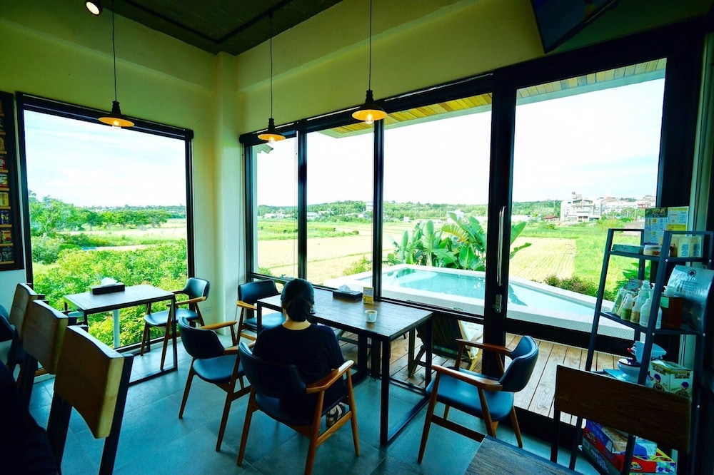 Beras Manor Kenting 21/30