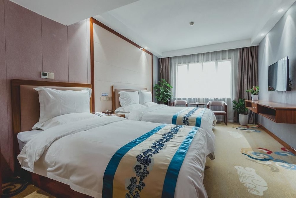 XI'AN HOTEL 8/50