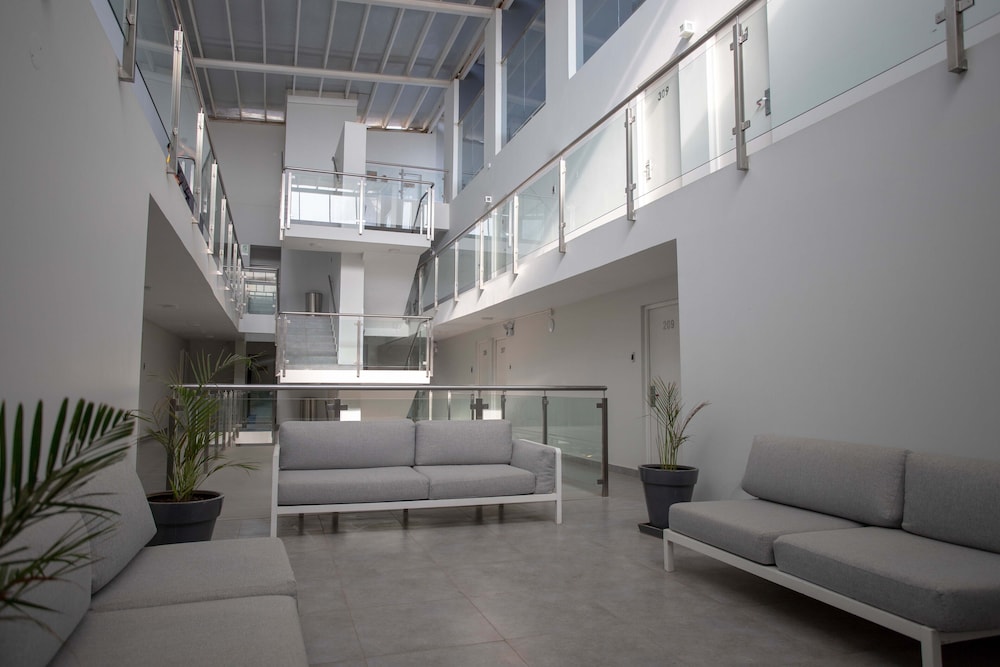 CASA ANDINA STANDARD TALARA 32/57