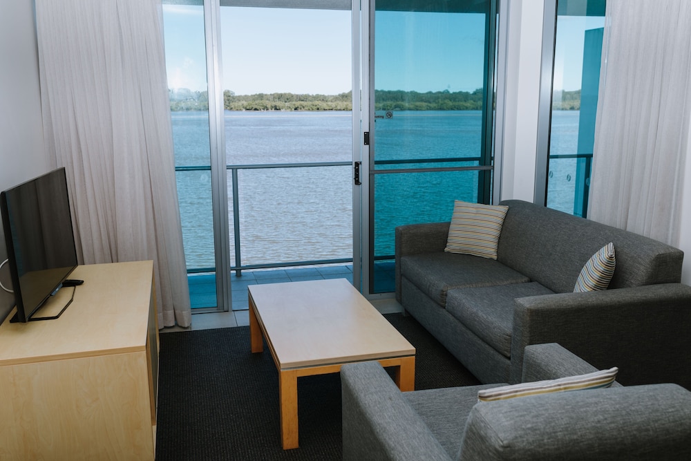 Ramada Hotel and Suites by Wyndham Ballina Byron 25/37