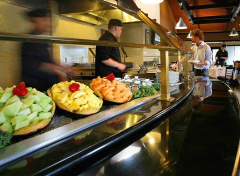 DoubleTree Suites by Hilton Tucson Airport 50/67