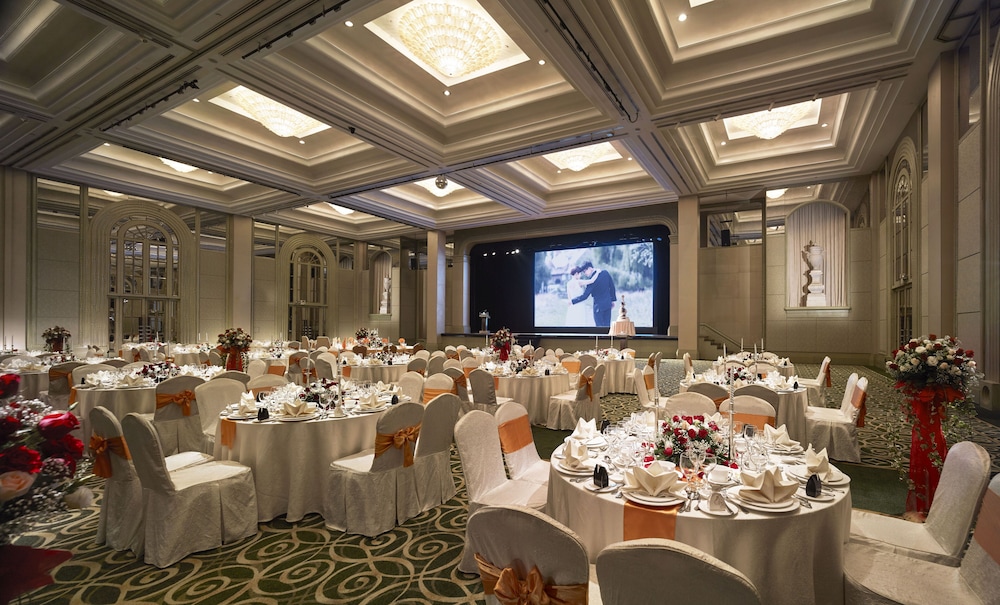 Sunway Putra Hotel 40/50