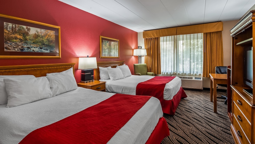 Best Western Braddock Inn 13/35