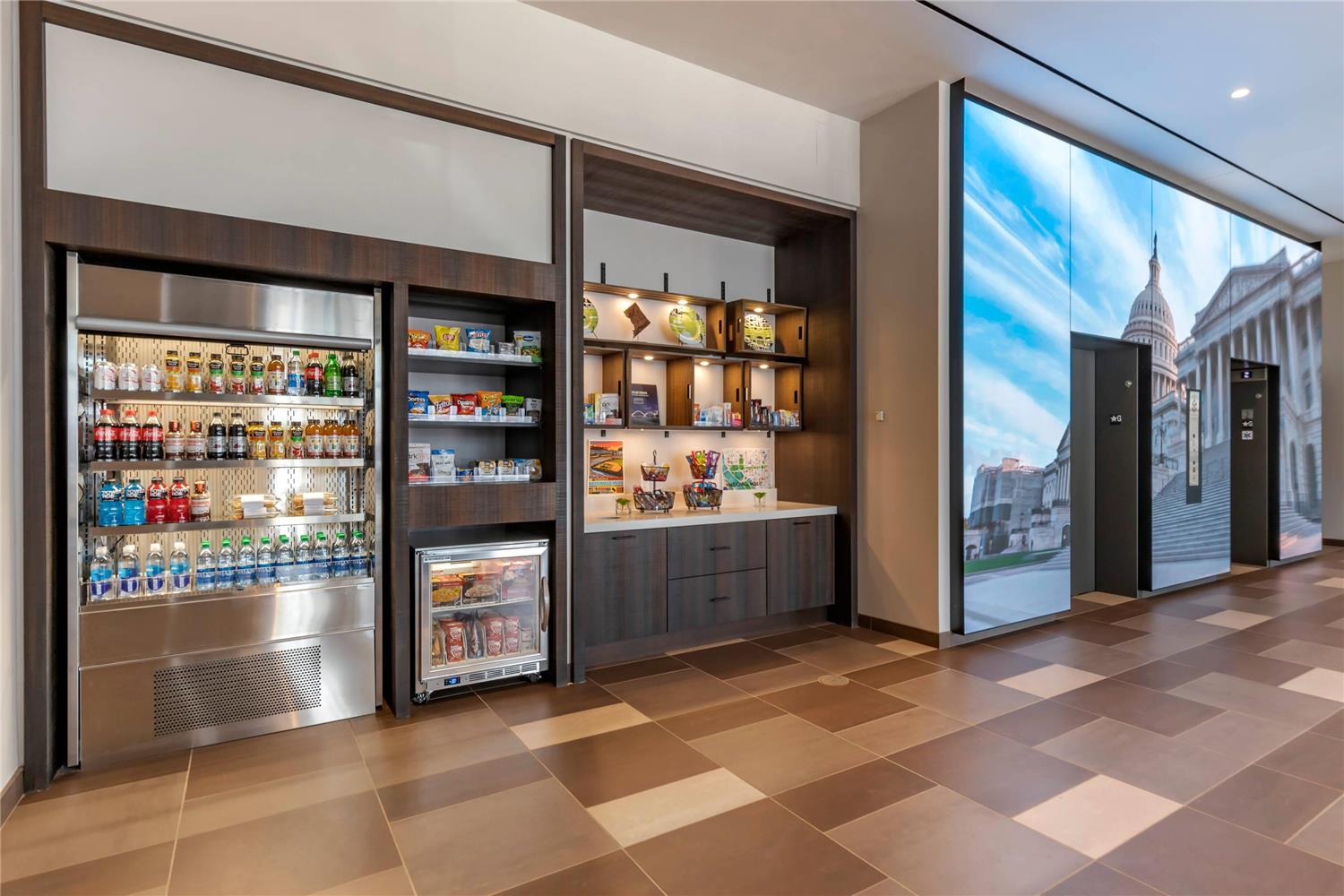 Cambria Hotel Washington D.C. Navy Yard Riverfront 9/34
