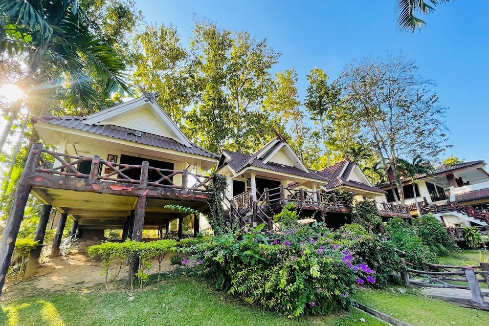 Banrimkwae Paerimnam Resort 6/50