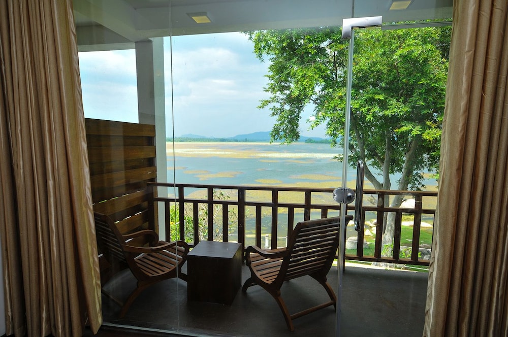 Oga Reach Hotel 29/42