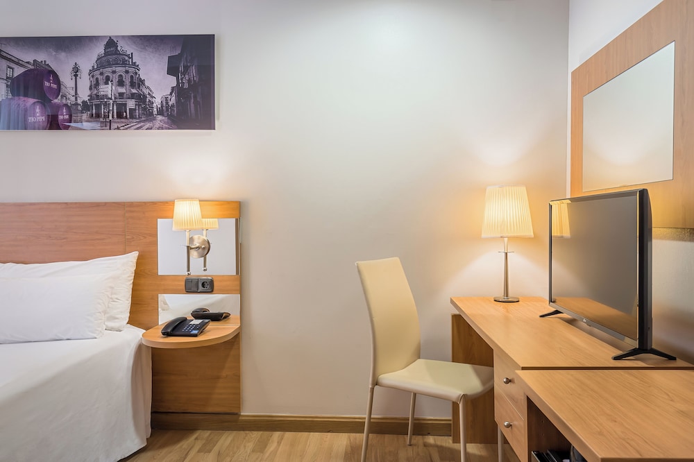 Hotel Jerez Centro 36/50