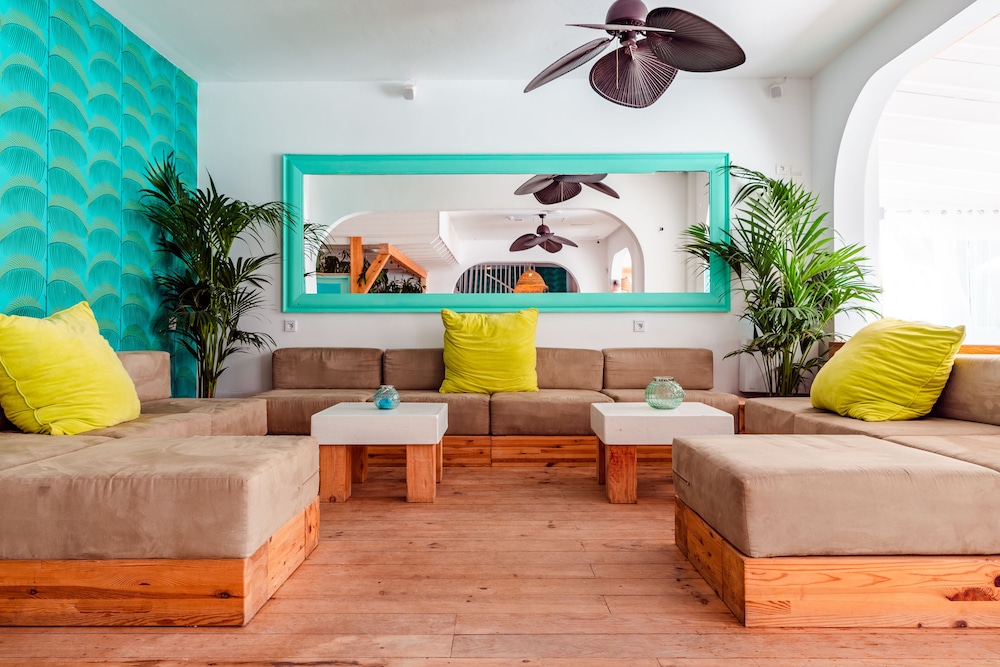 Beach Star Ibiza Hotel 54/78