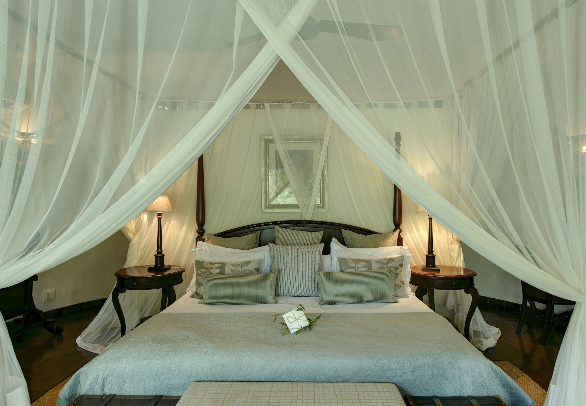 LUXURY