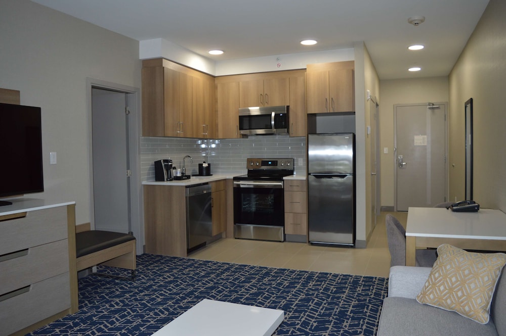 Best Western Premier Route 97 Vernon 5/47