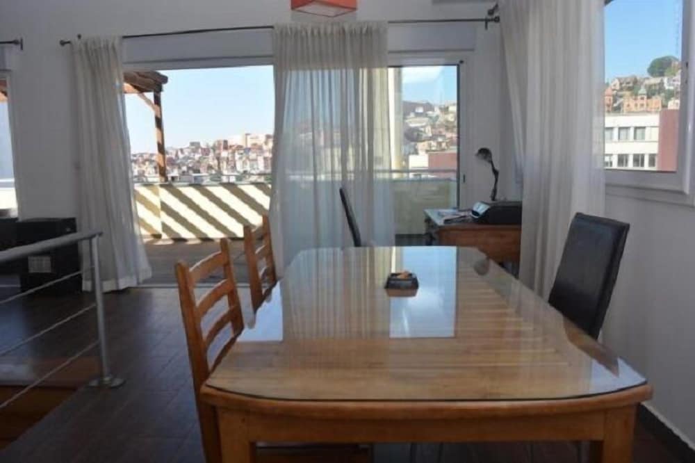 Hotel Restaurant La Ribaudière 33/49